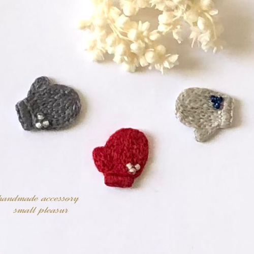 しゃぼん玉のアシンメトリーピアス/イヤリング M | Maria Glass Art