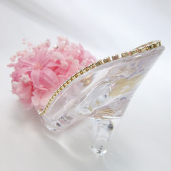 【プリザーブドフラワー／ガラスの靴シリーズ】ピンクのチューベローズと金色の百合とクリスタルの輝きの美学 3枚目の画像