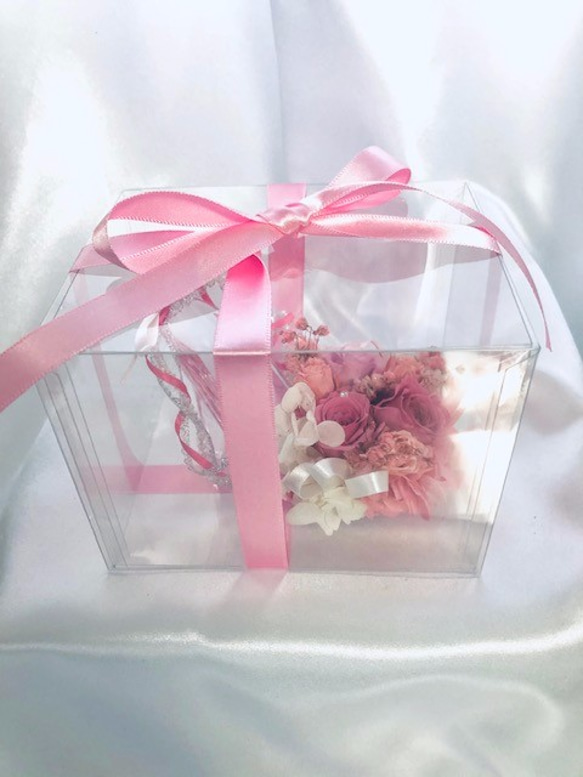 【プリザーブドフラワー／ガラスの靴ミニシリーズ】ピンクの薔薇のプリンセスシューズ 8枚目の画像