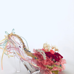 【プリザーブドフラワー／ガラスの靴シリーズ】プリンセスのティアラと金色の髪の魔法 自由と幸せと愛 5枚目の画像