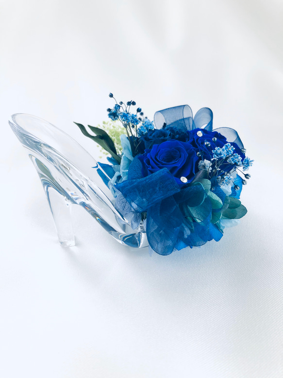 【プリザーブドフラワー／ガラスの靴ミニシリーズ】青い薔薇のミニサイズのガラスの靴【リボンラッピング付き 4枚目の画像