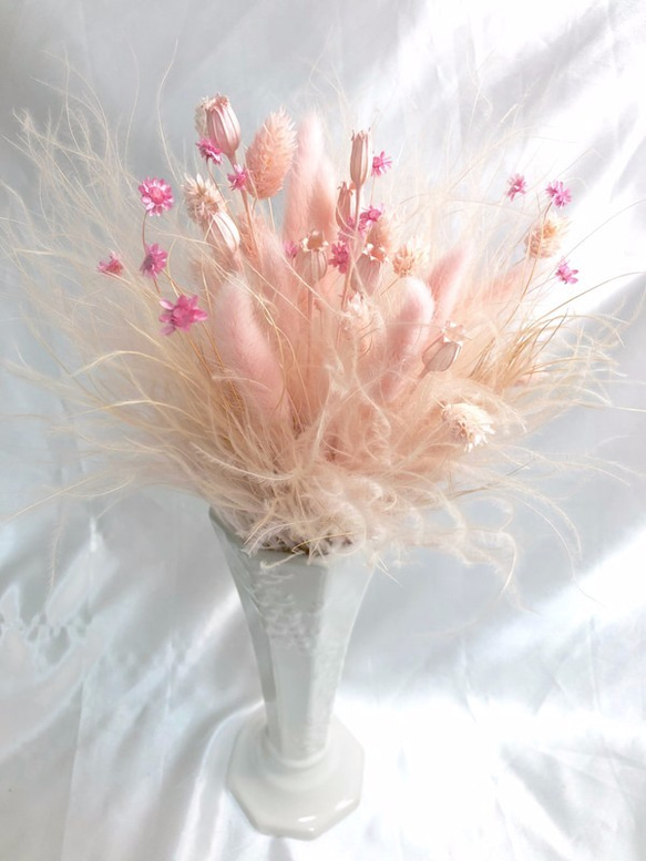 【ベビーピンクのふんわりしたドライフラワー花束】 5枚目の画像