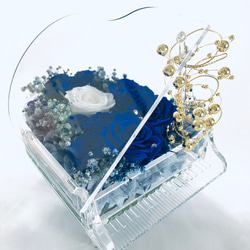 【プリザーブドフラワー／グランドピアノシリーズ】青い薔薇の神秘的な祝福【リボンラッピング付き送料無料】 4枚目の画像
