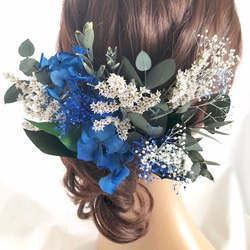 【ヘッドドレス／髪飾りプリザーブドフラワー／ウェディング・前撮り和装】グリーンと青と白いお花のサムシングブルー 2枚目の画像