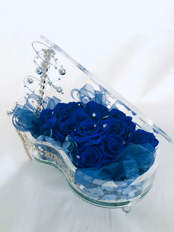 【プリザーブドフラワーピアノシリーズ】青い薔薇の神秘と奇跡の音色　フラワーケースリボンラッピング付き 4枚目の画像