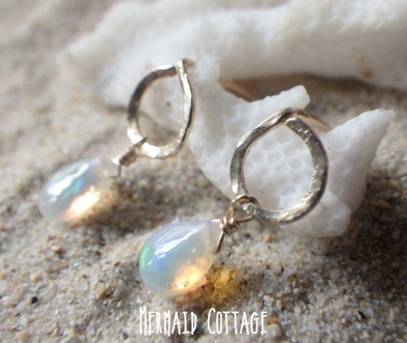 *14kgf*Ethiopian Opal Stud Earrings エチオピア産プレシャスオパール14kgfスタッド 1枚目の画像