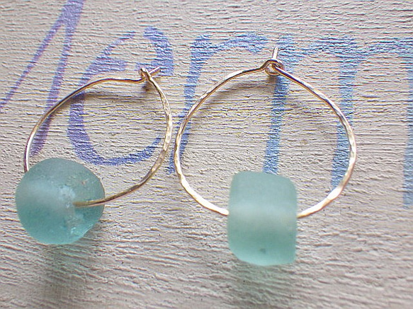 Ocean Hammered Hoop *14kgf* Sea glass recycled glass 6枚目の画像