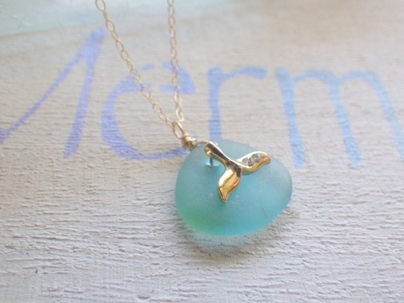 Whale Tail Seaglass Necklace*14kgf 1枚目の画像