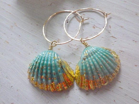 14Kgf Gold Dipped Shell Hoop Earrings 5枚目の画像