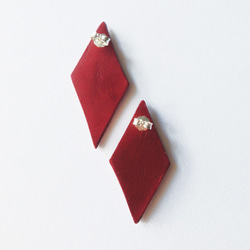 Sonniewing Diamond Shaped Leather Earrings（925スターリングシルバーイヤリング） 4枚目の画像
