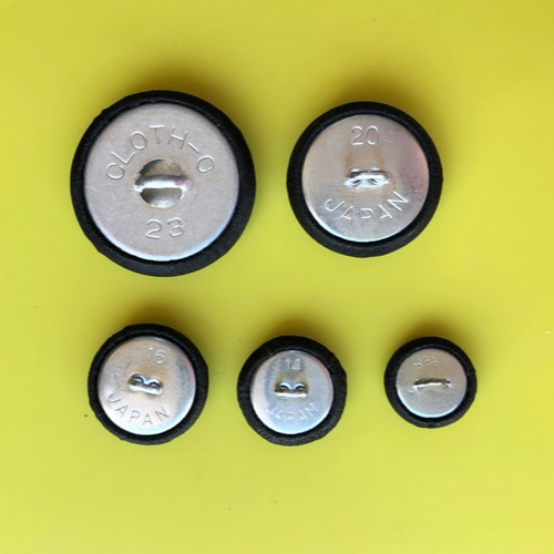 くるみボタンです。 くるみボタン 18mm｜2つ穴くるみボタンの卸通販 《タカシマ》