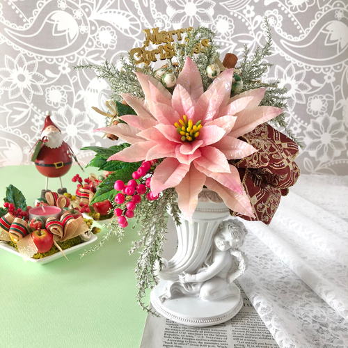 プリンセチアのアレンジメント・天使 アートフラワー Elegance Clay