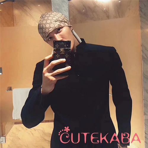 Louis Vuitton iPhone8plus ショルダーケース アイトランク