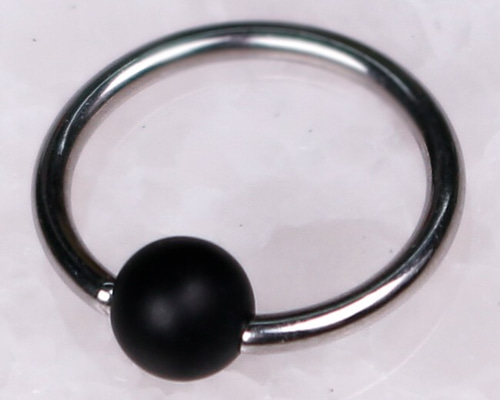 マットブラックアガット 天然石 16G 軟骨ピアス シルバー