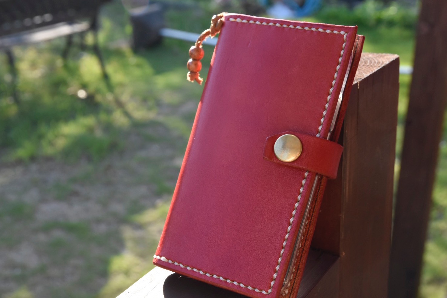 赤のかわいいスマホケースアイフォンケース 各機種作成します