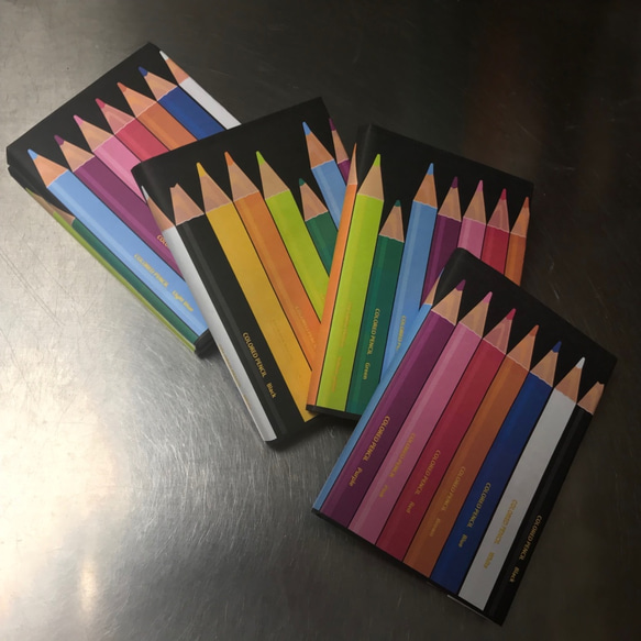 これはカワイイ！／本棚に色鉛筆！色鉛筆のブックカバー／12枚セット 4枚目の画像