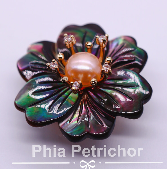 真珠母貝 帯留め パール 桜 おびどめ 黒蝶貝 特別な オーロラ 着物