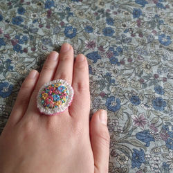 花刺繍の指輪　shiro 3枚目の画像