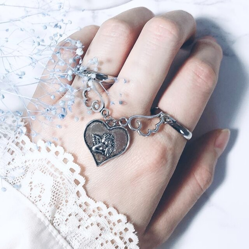 悩めるエンジェルリング / 病みかわいい メンヘラ 地雷系 ゆめかわいい