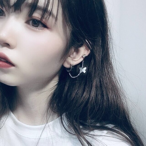 蝶のチェーンピアス / イヤリング 軟骨 かっこいい シルバー 14G