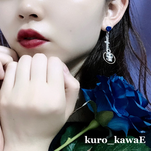 薔薇とドクロのピアス /バラ 髑髏 ゴシック クロス ロザリオ 十字架