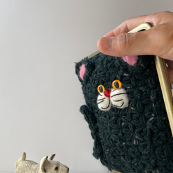 =リフ編みで編んだ黒猫ちゃんがま口= 6枚目の画像