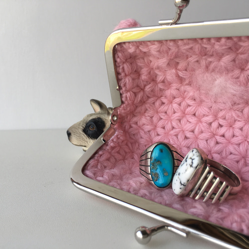 リフ編みで編んだ四角い顔のくまちゃんがま口ポーチ がま口 CAFUNÉ