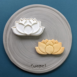 蓮の花　クッキーカッター/クッキー型 1枚目の画像
