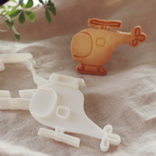 The Cookie Cutter Shop ヘリコプター 5インチ クッキーカッター - 錫メッキスチールクッキーカッター フクロウ【5cm】クッキー 型・クッキーカッター - The cookie cutter land | minne byGMOペパボ 国内最大級のハンドメイド・手作り通販サイト ヘリコプタークッキーカッター。