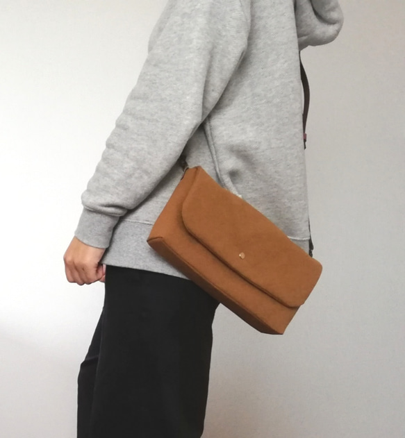 canvas shoulder camel　ミニショルダー　ポシェット 1枚目の画像