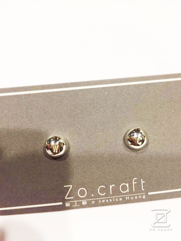 Zo.craftタイプフェイスイヤリングイヤリング/ 925スターリングシルバー 2枚目の画像