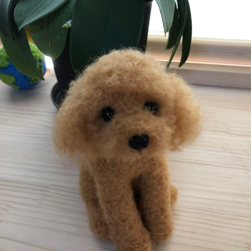 いつでもいっしょ♪ ふわふわ羊毛フェルトの小さなレッドトイ