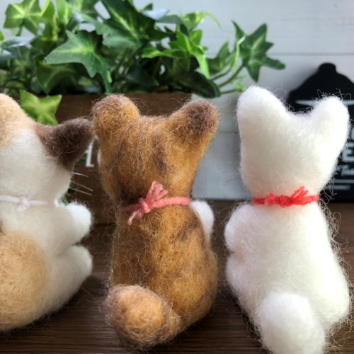 おとママの羊毛フェルト 猫カフェ えんぴつキャップ 白猫 羊毛フェルト 