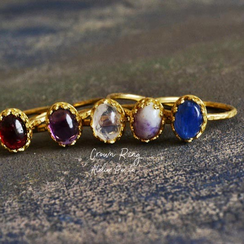 Crown Ring ＊ガーネット/カイヤナイト/アメジスト/ムーンストーン