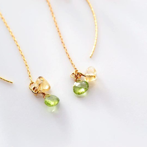 18k ペリドット　アメリカンピアス ペリドット ピアス フックピアス k18 18k 18金 イエローゴールド