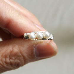 真珠のワイヤーリング（シルバーフィルド） 4枚目の画像