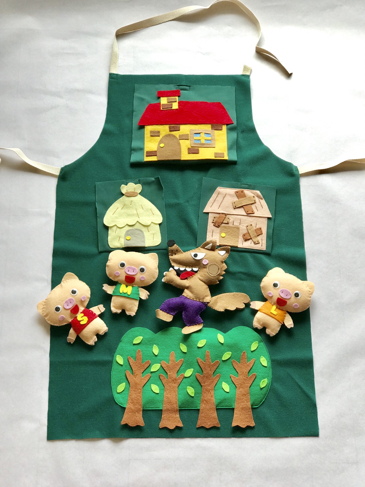 エプロンシアター ３びきのこぶた ３びきの子豚 ハンドメイド エプロンシアター 3びきのこぶた おもちゃ・人形 Urara 通販