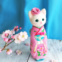 ◾振り袖の白猫18cmサイズ　ピンク(ぼたん)羊毛フェルト 9枚目の画像