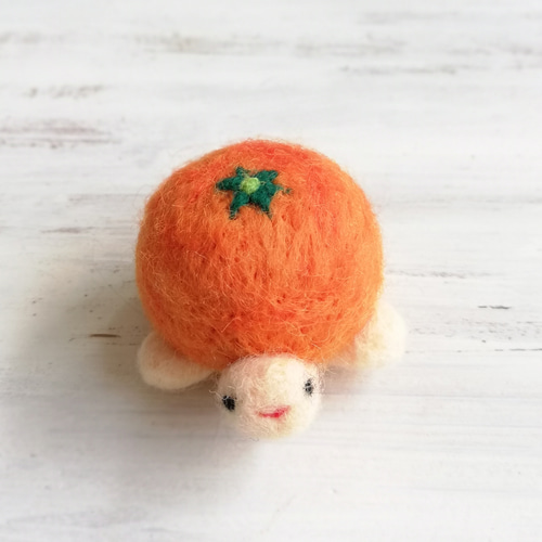 ☆羊毛かめさん・ピンクッション・オブジェ・針山(みかん) 羊毛