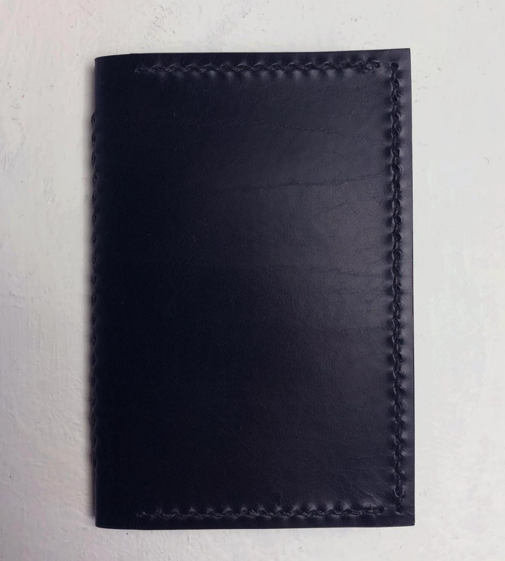 インポート革 カードケース　ネイビー