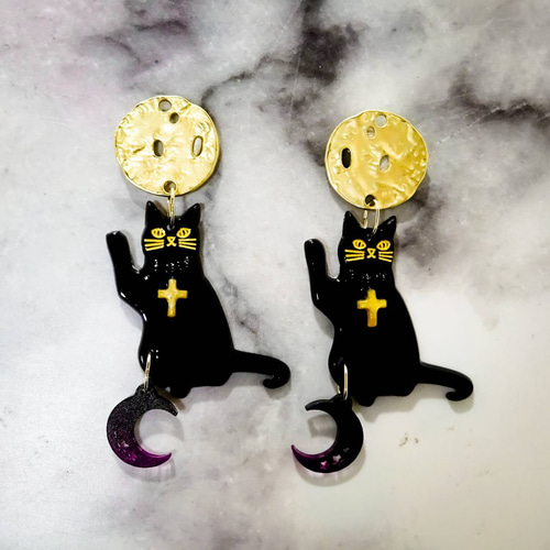 三日月と黒猫ピアス 月に願いを 黒猫とお月さま ピアス イヤリング 黒ネコ ねこ cat 大ぶり