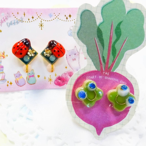 Les Nereides レネイド ピアス お花 てんとう虫モチーフ - メルカリ