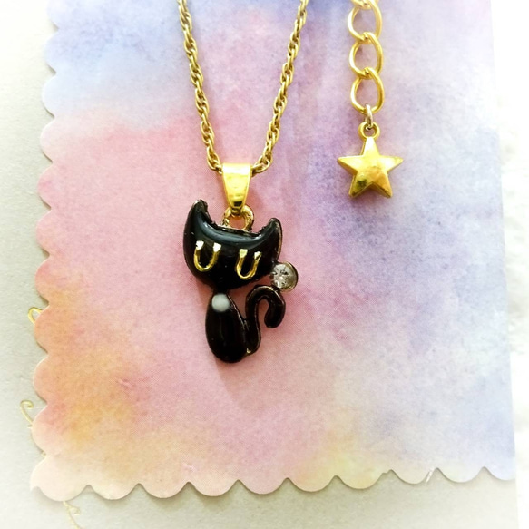 黒猫ちゃん　アンティークゴールド　ネックレス　ペンダント　シンプル　猫　ねこ 11枚目の画像