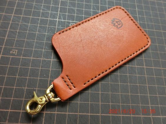 本革　suica用　パスケース 4,100円