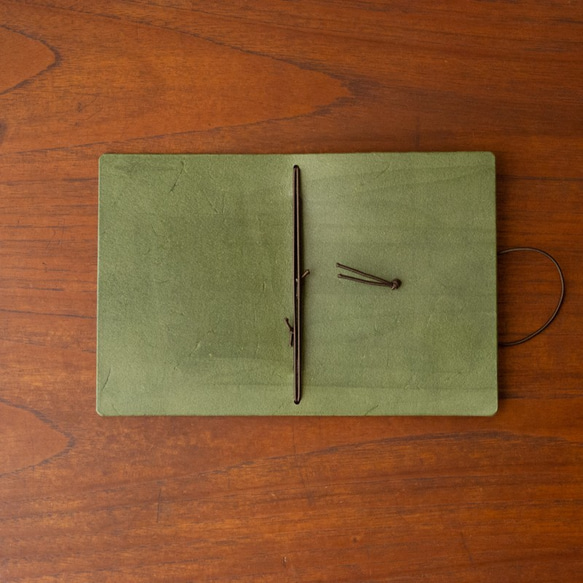 シンプル手帳カバー＜トラベラーズノートパスポートサイズ＞オリーブグリーン 5枚目の画像