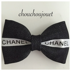 【CHANEL★1つは欲しい簡単お洒落】 リボンバレッタ 可愛い♡【CHANEL】24P モノクロ リボンバレッタ (CHANEL/ヘア
