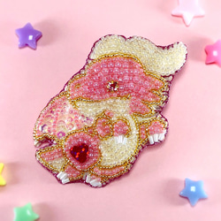 ユニコーンのビーズ刺繍ブローチ ピンク ブローチ たまこ 通販