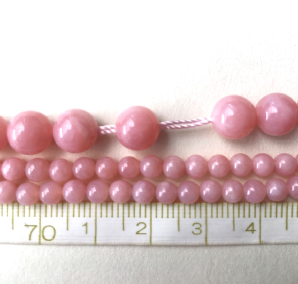 #38 いちごシェイクのピンクオパール AAA 4ミリ丸玉　1連約39㎝ 淡いピンク　ミルキーピンク 7枚目の画像