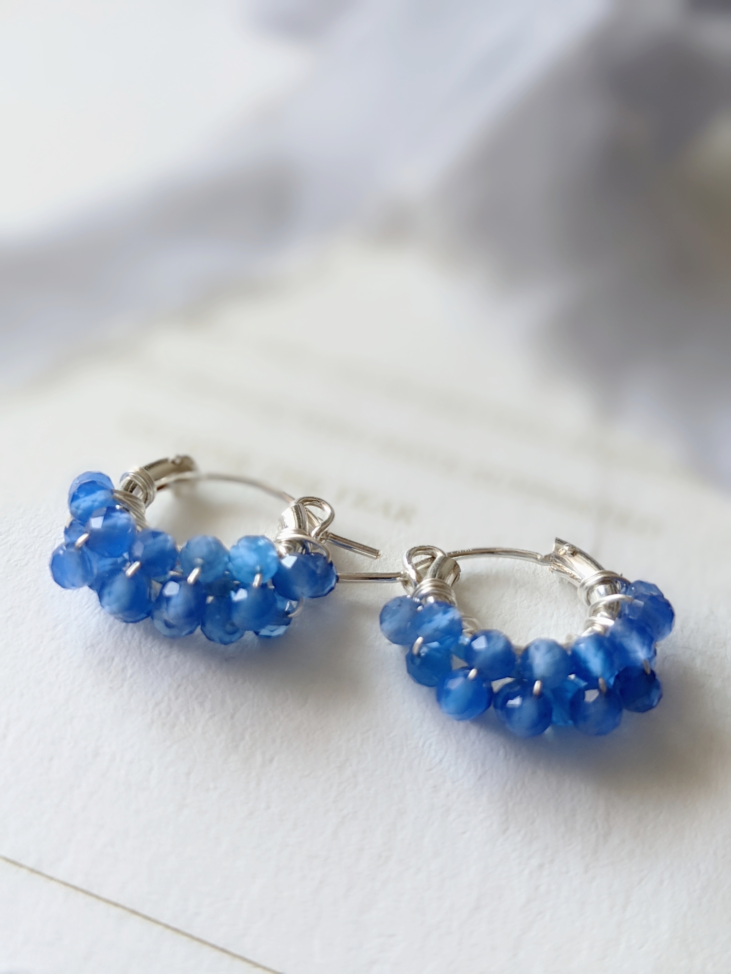 SV925 Blue agate crescent 天然石ブルーアゲートピアスor
