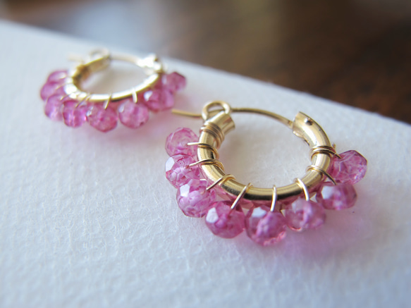 14kgf * Pink Topaz * 愛と家族の絆 *ピンクトパーズ微笑みフープピアスorイヤリング 1枚目の画像